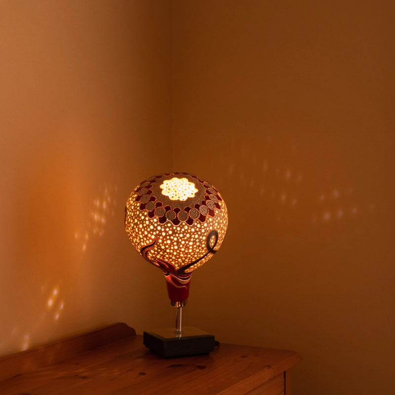 Gourd lamp, red and black