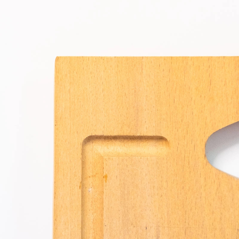 Chopping board owl landing