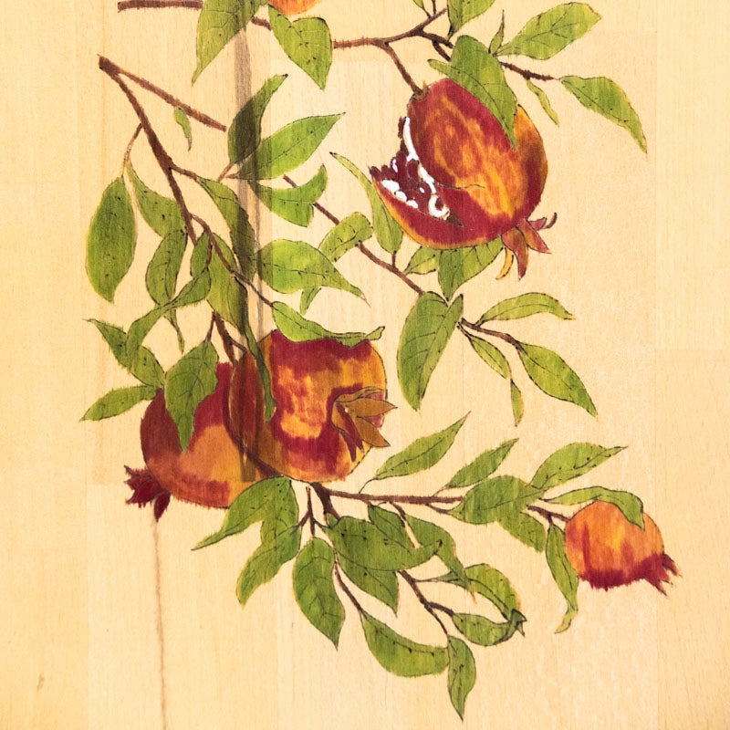 Chopping board pomegranate