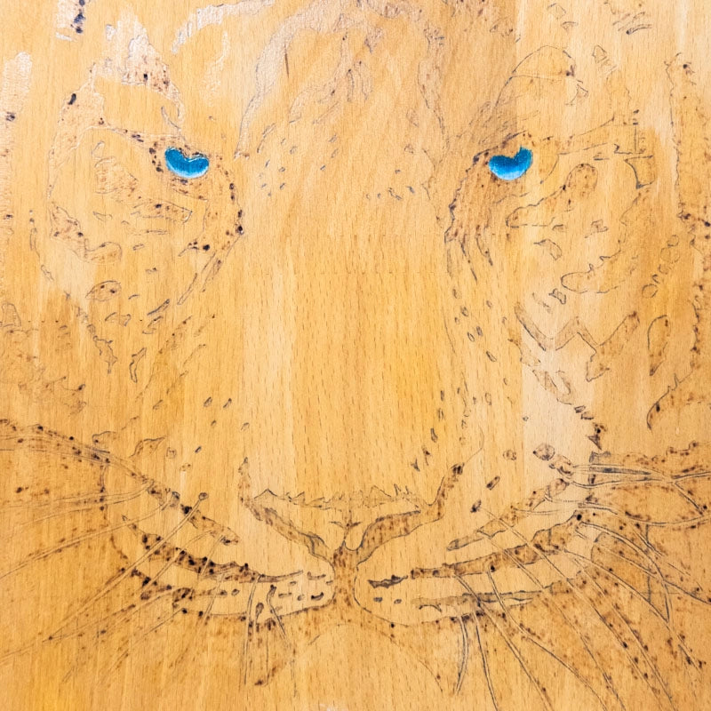 Chopping board eye of the tiger