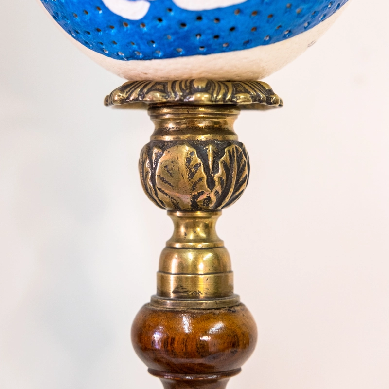 Ostrich egg lamp