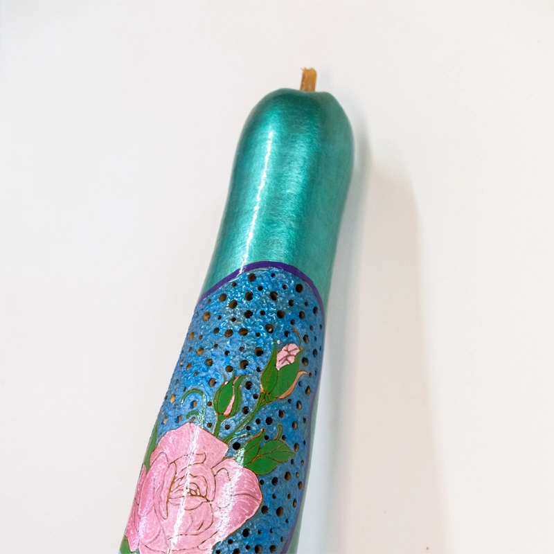 Gourd lamp, bird on a bush