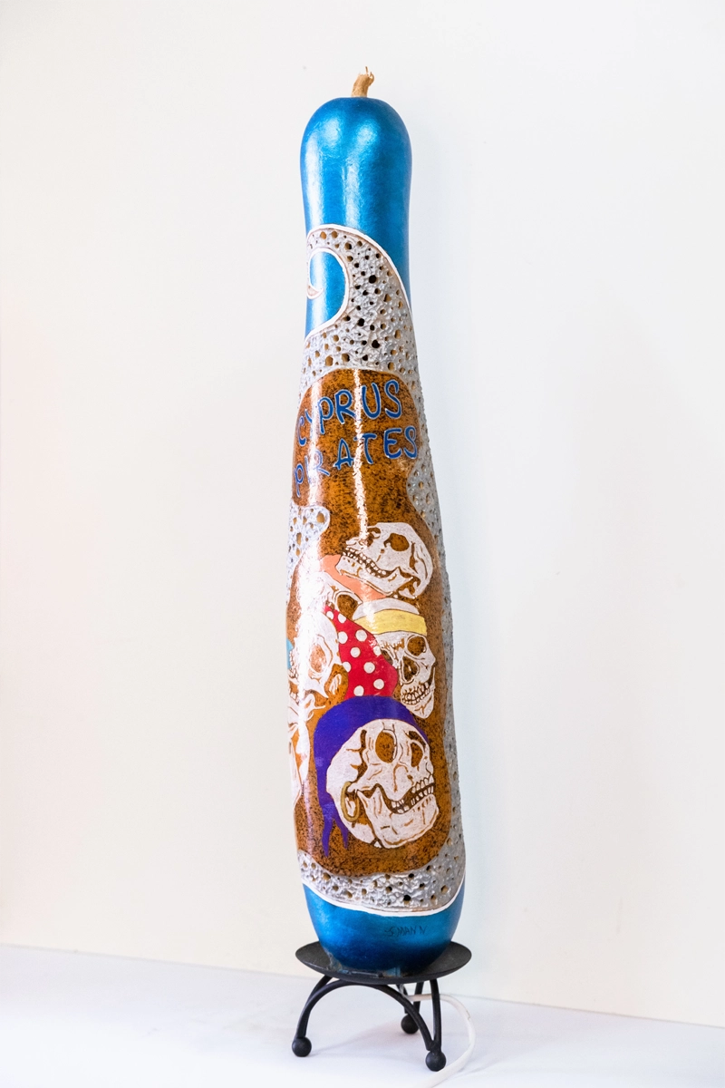 Gourd lamp, Cypriot pirates