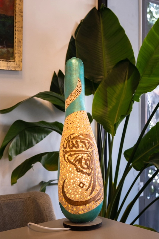 Gourd lamp Holy Woman
